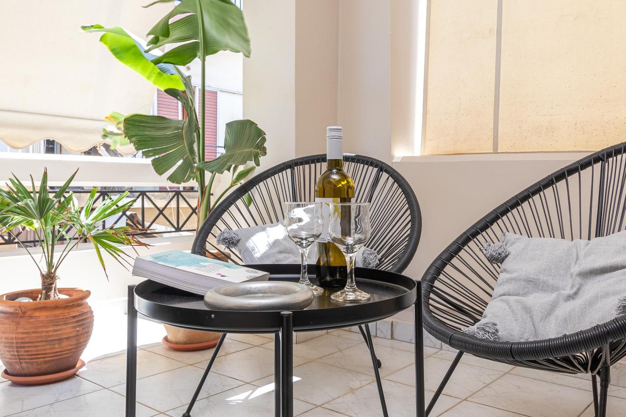 Easy Living City Apartment Ханья Экстерьер фото